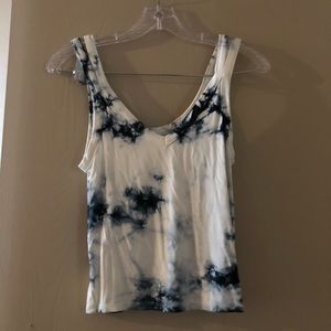 AE tye dye tank top - size medium